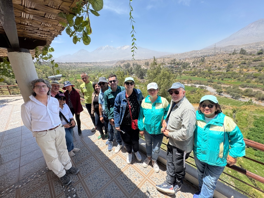 Profesores universitarios de la red CYTED en Arequipa, Perú